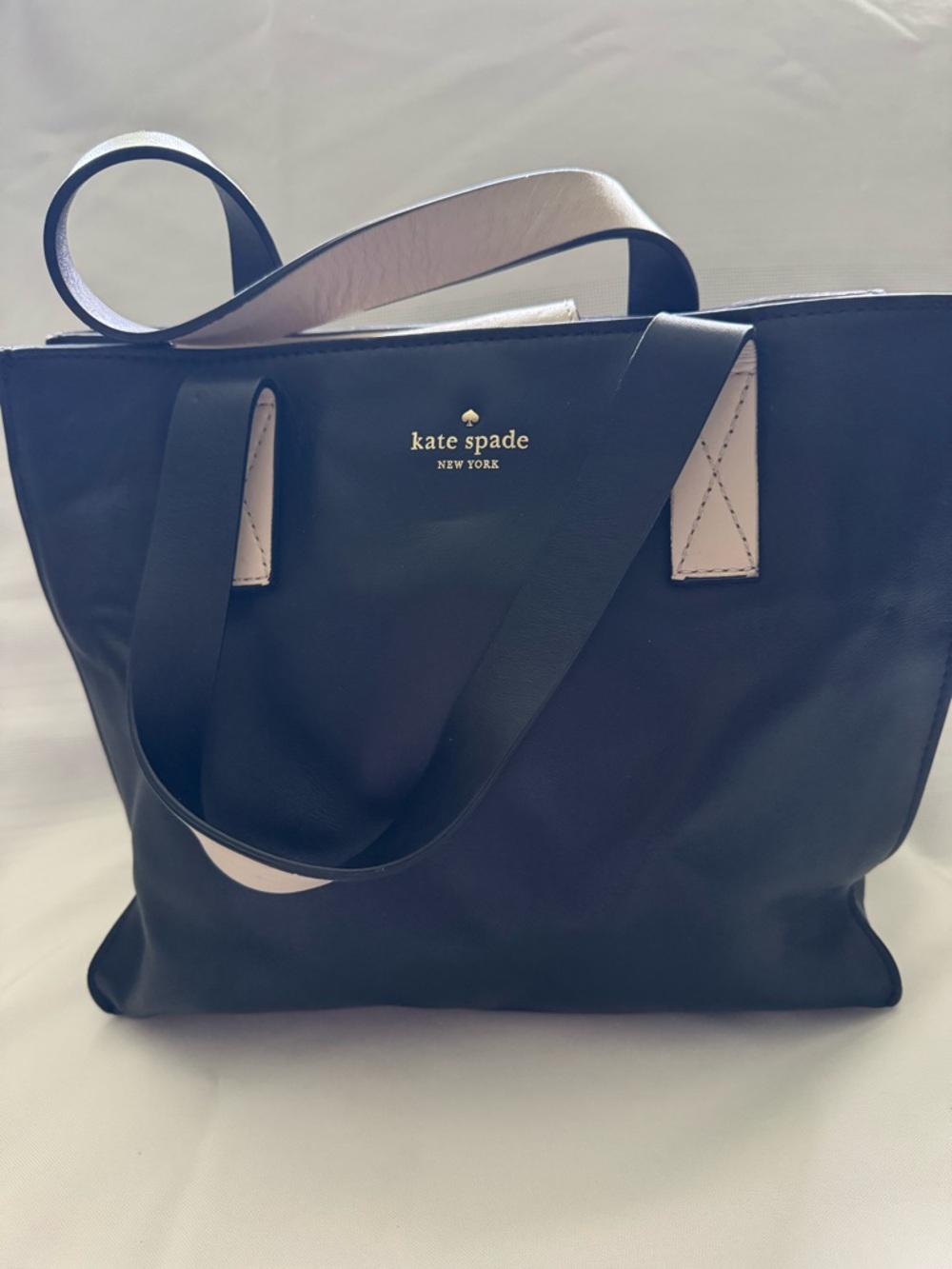kate spade Black Tote with Cream Strap Details